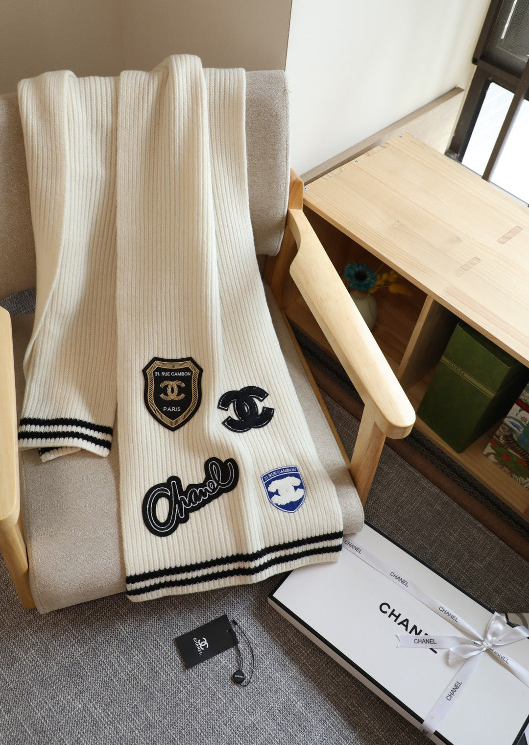 Fashion CC Stamp Knitted Scarf