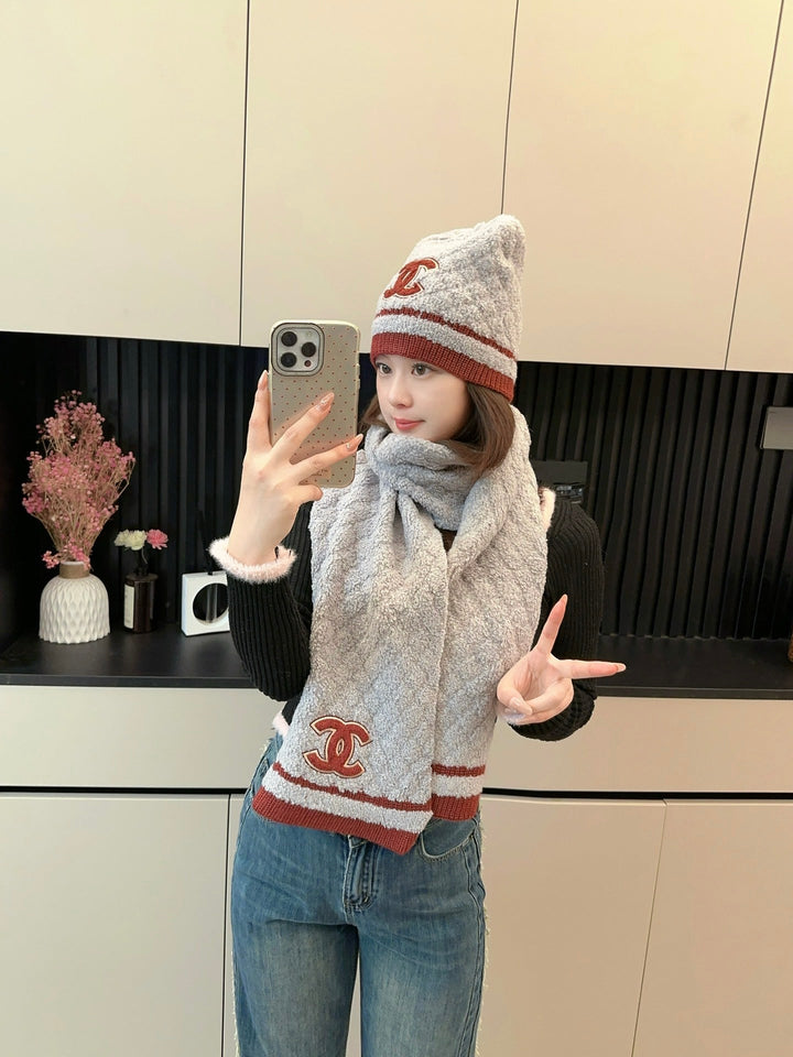 New Classic Set Hat ➕ Scarf