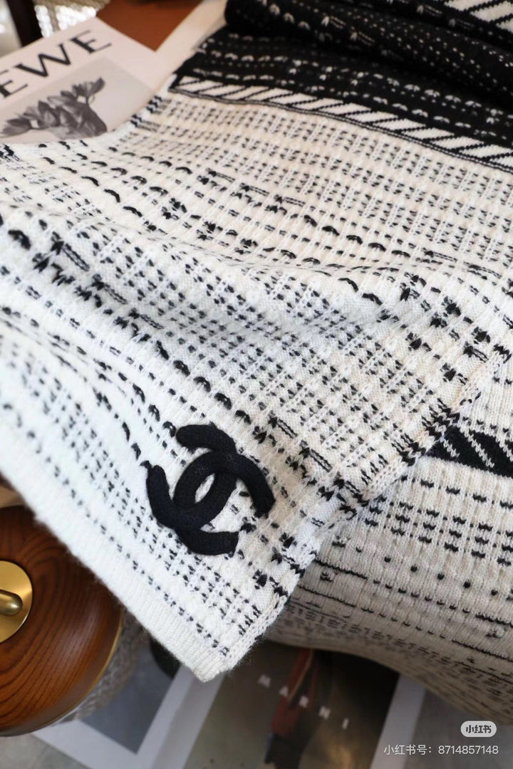 luxury CC double-sided jacquard knitted scarf