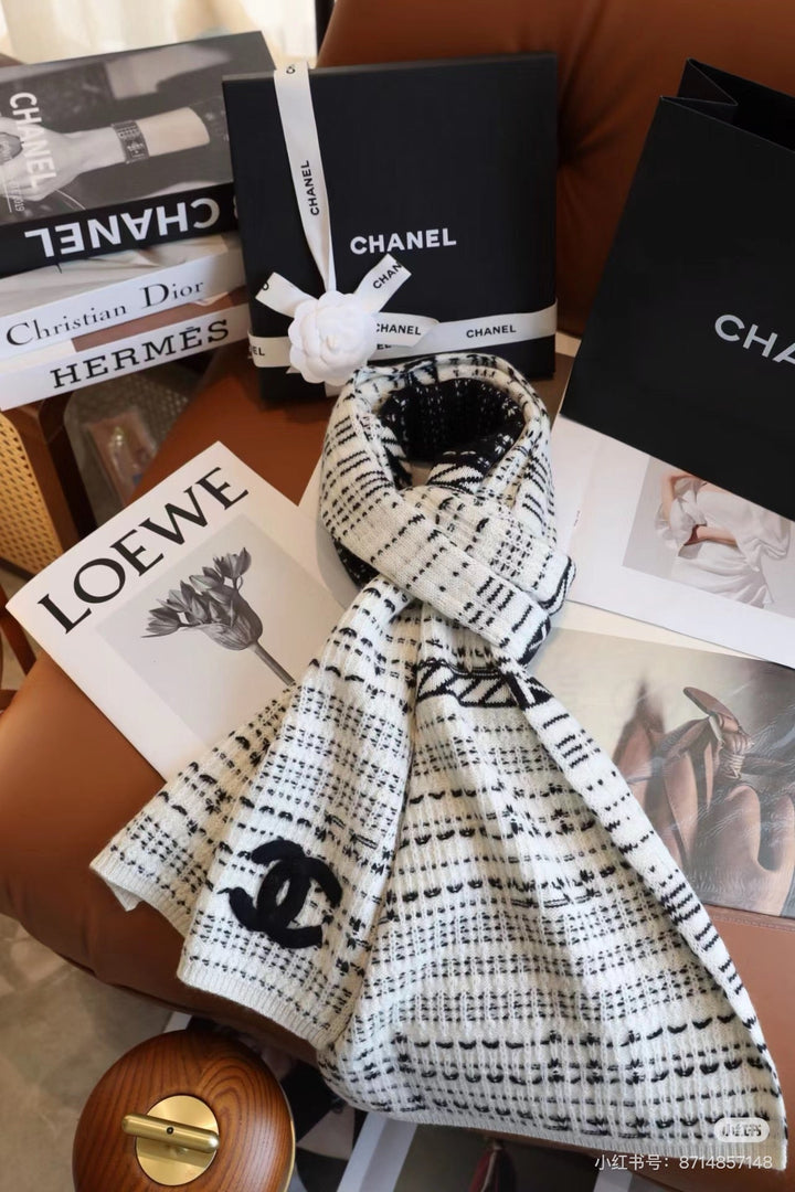 luxury CC double-sided jacquard knitted scarf