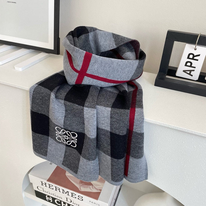 Fashion CC Stamp Knitted Scarf