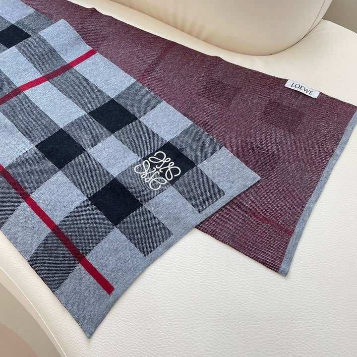 Fashion CC Stamp Knitted Scarf