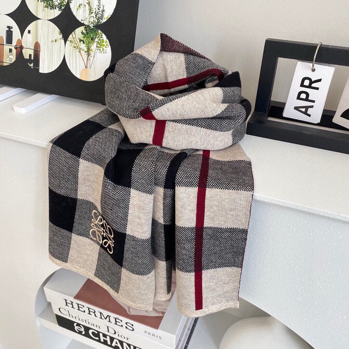 Fashion CC Stamp Knitted Scarf