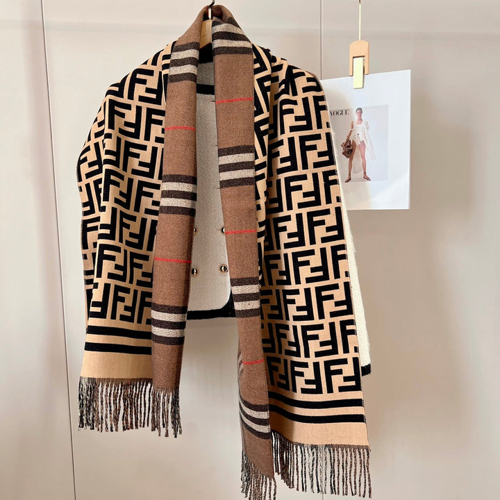 fashion FF extended version of the fall and winter scarf