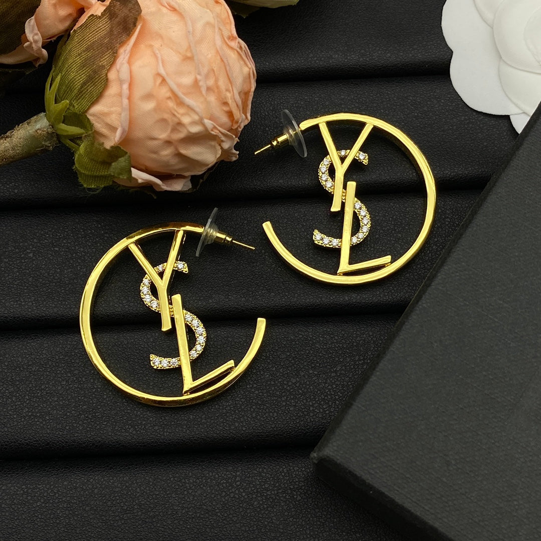 Fashion 2 Color Letter Earrings