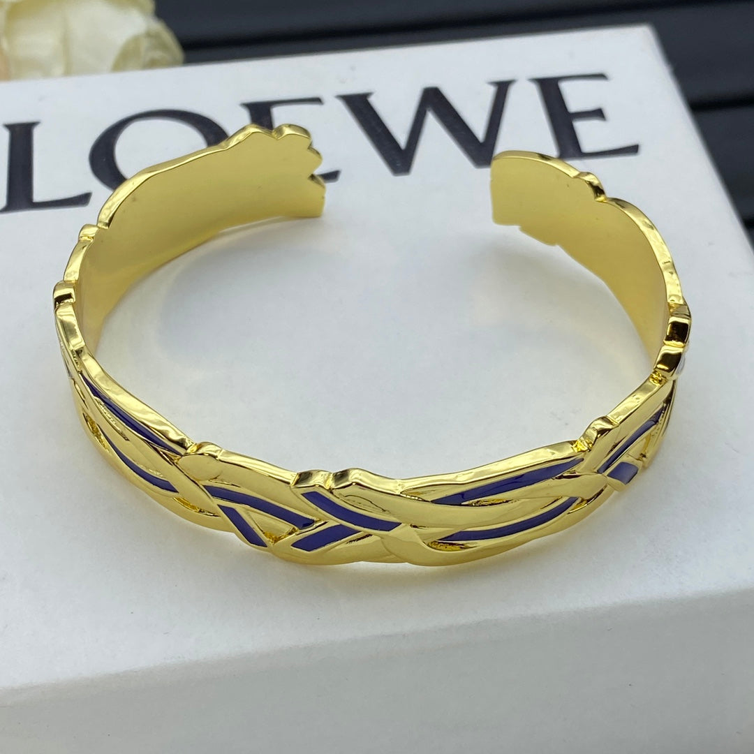 Fashion asymmetric brass bracelet