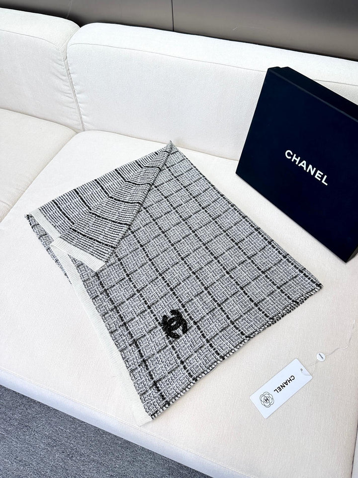 Fashion CC Plaid Stripe Shawl&nbsp;