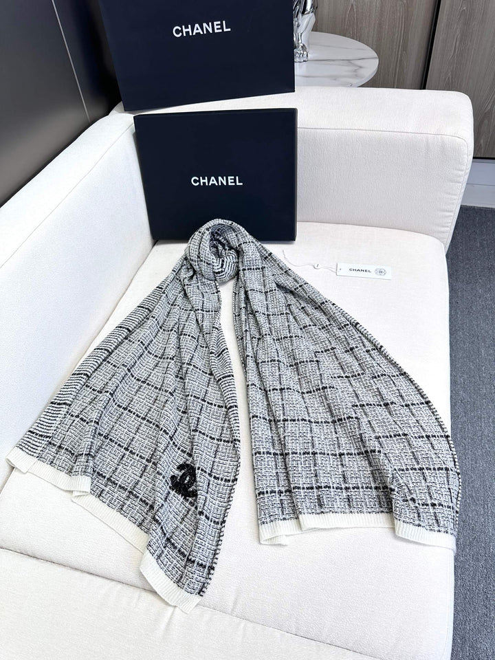 Fashion CC Plaid Stripe Shawl&nbsp;