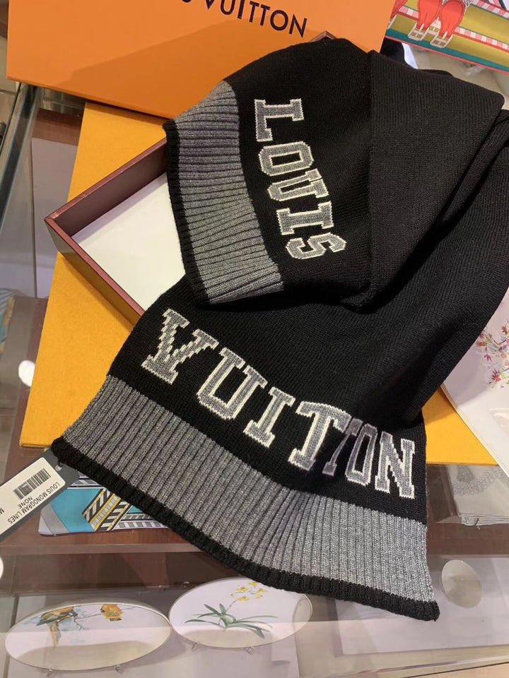 Fashion letter sport wool scarf