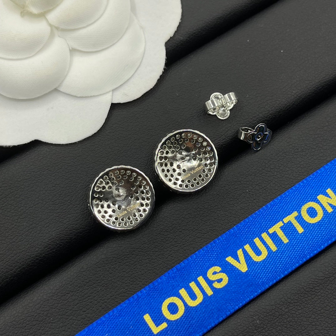 New round full diamond earrings