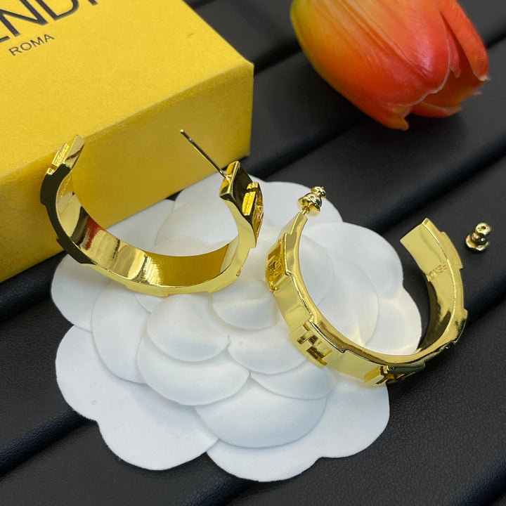 fashion double F letter engraved earrings