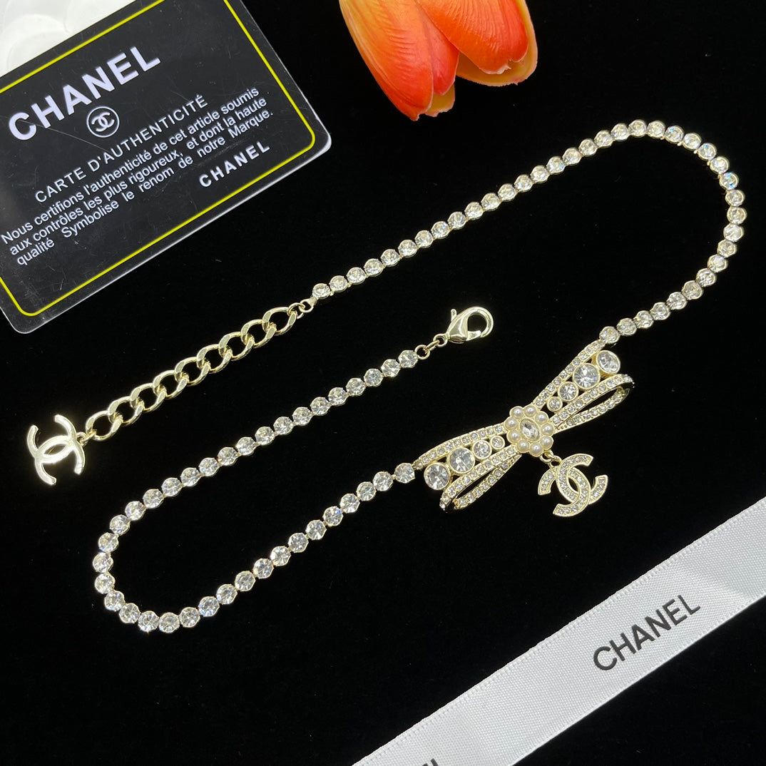 fashion CC bow full diamond necklace