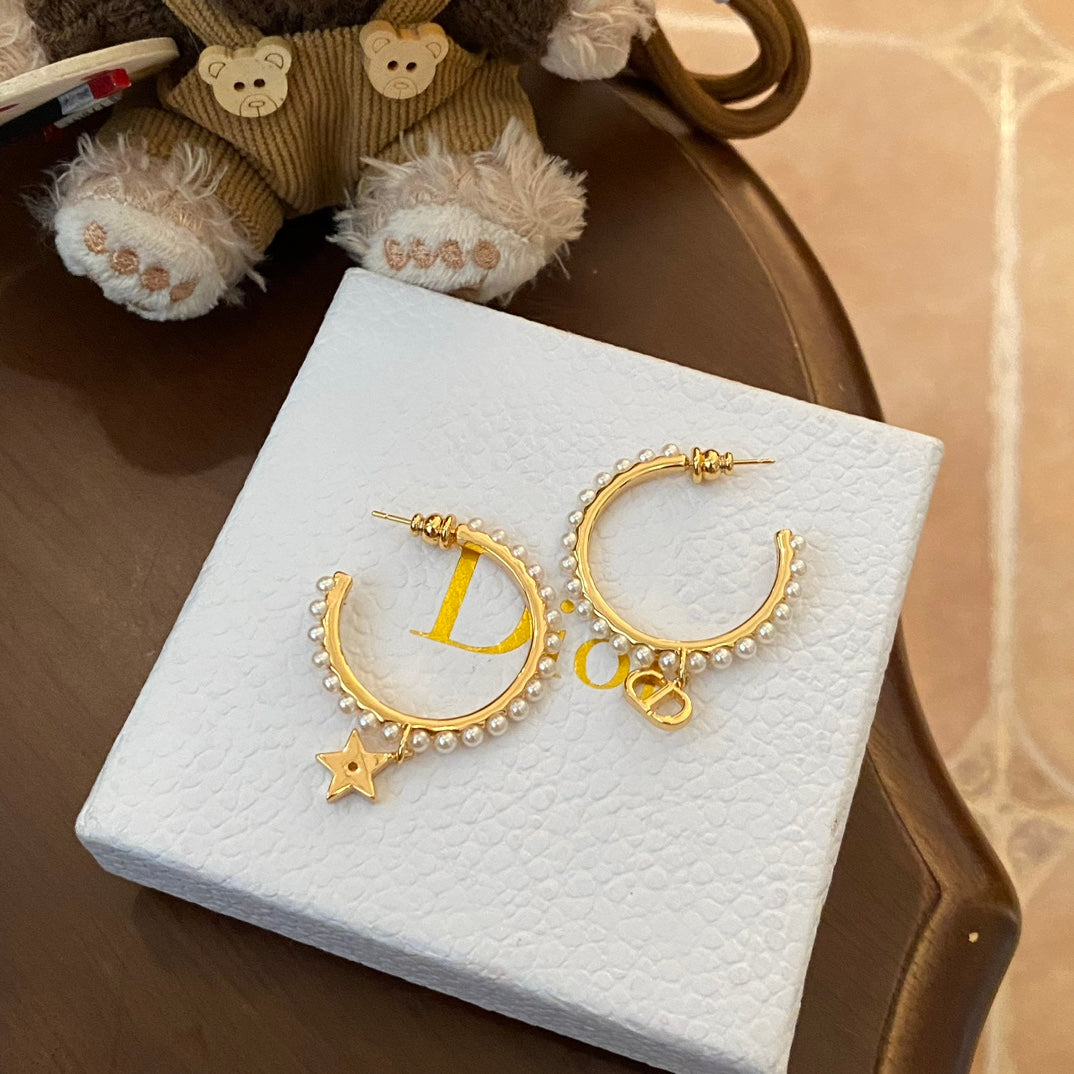 Fashion CD Star Pearl Earrings