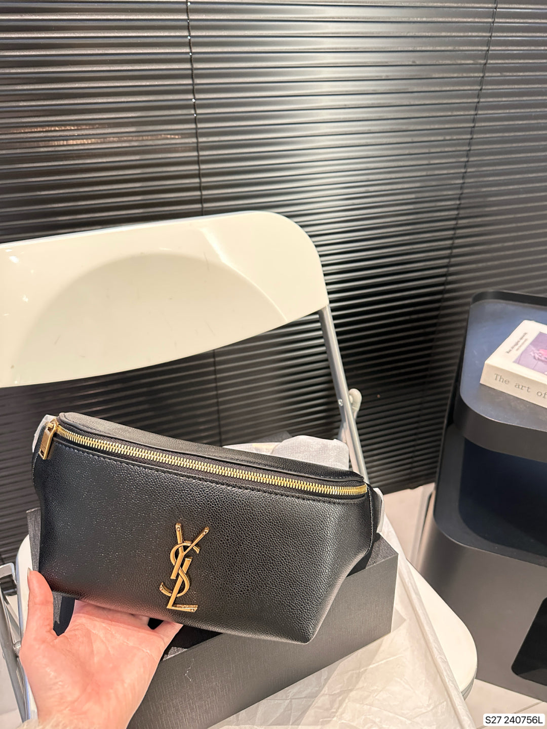 Deluxe Caviar Chest Pack