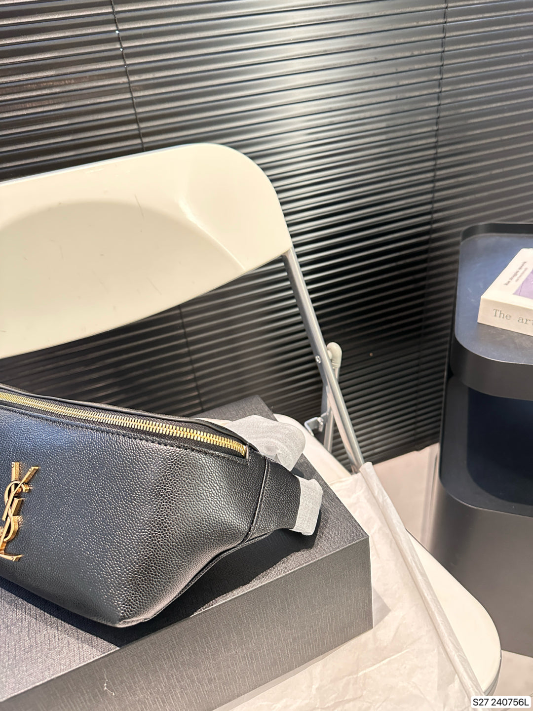 Deluxe Caviar Chest Pack