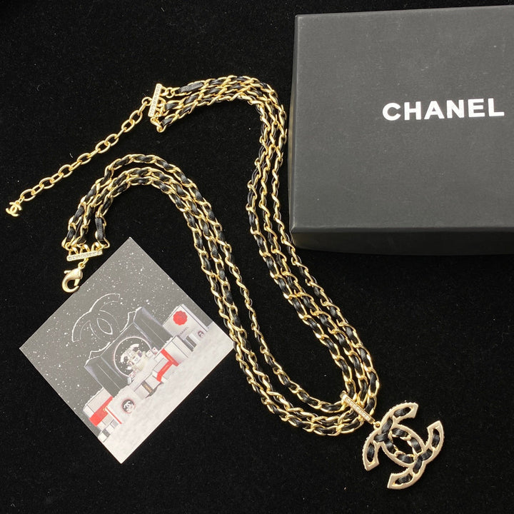 Luxury Bow Leather Necklace