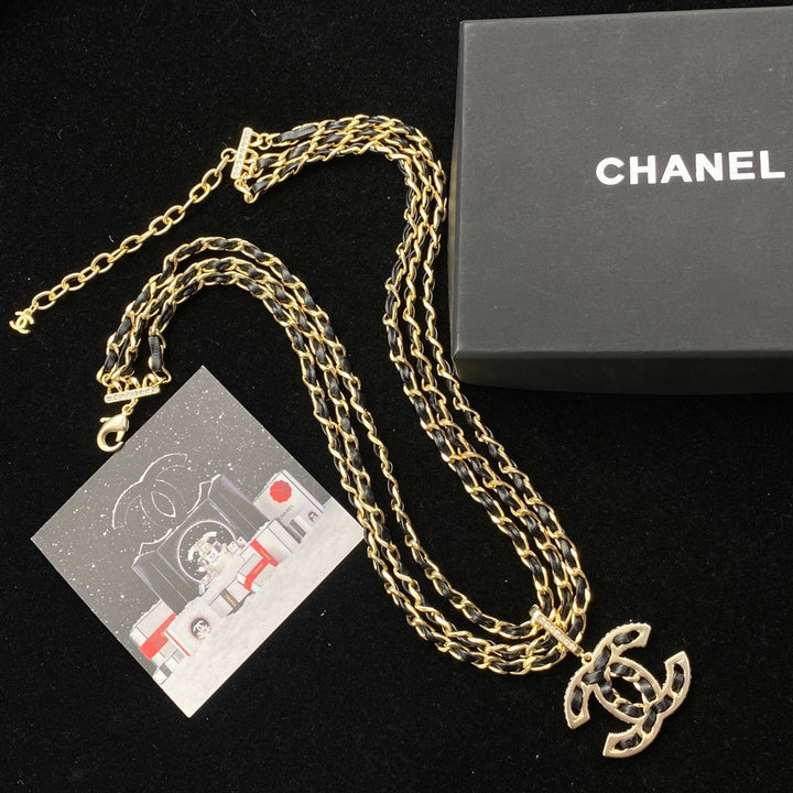 Luxury Bow Leather Necklace