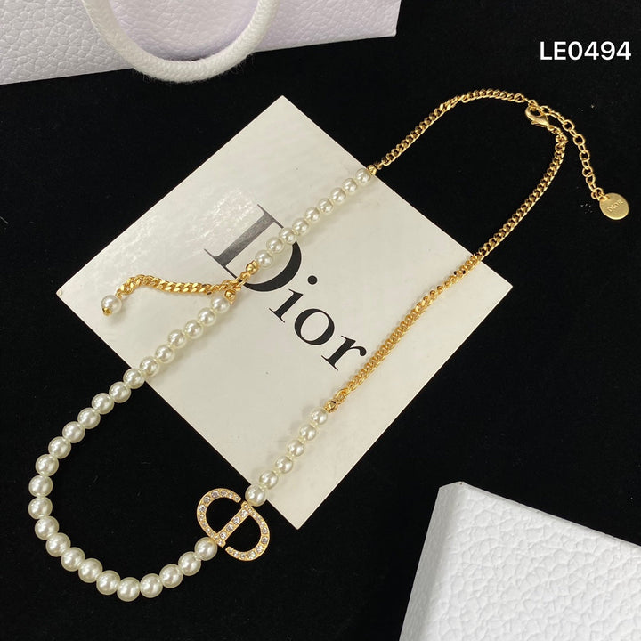Luxury CC pearl necklace