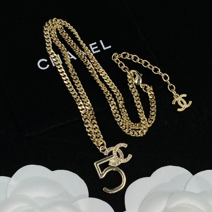 Luxury CC Rhinestone Pendant Necklace