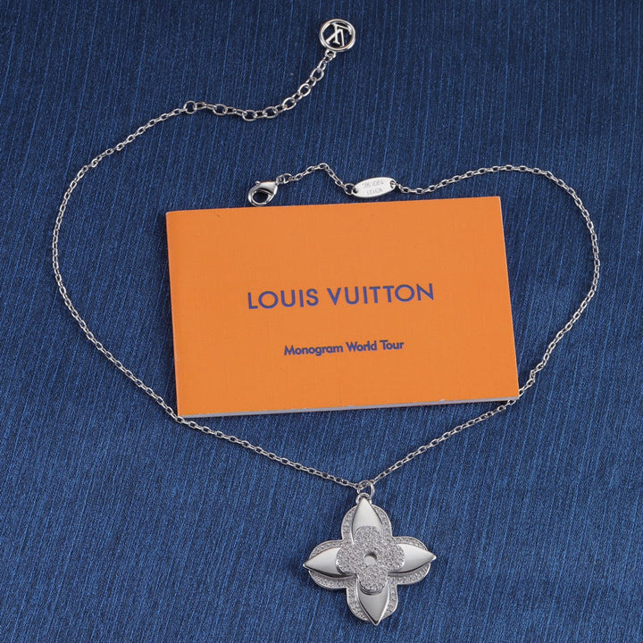 Tricolor Clover Rhinestone Necklace