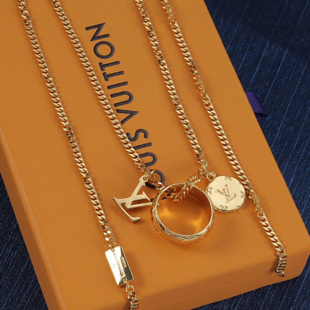 Two colors fashion old flower pendant sweater chain