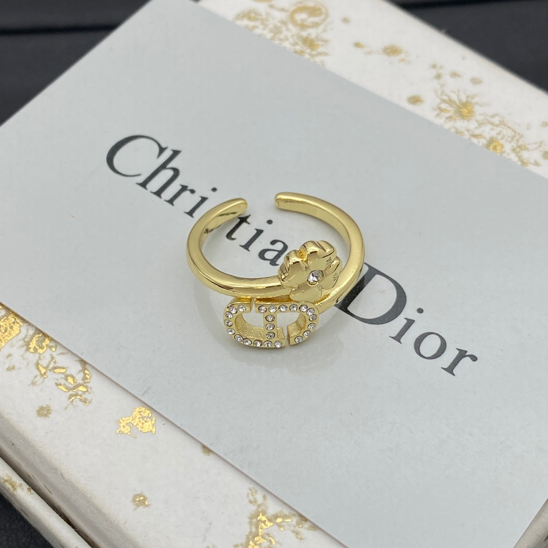 Fashion CD Flower Ring