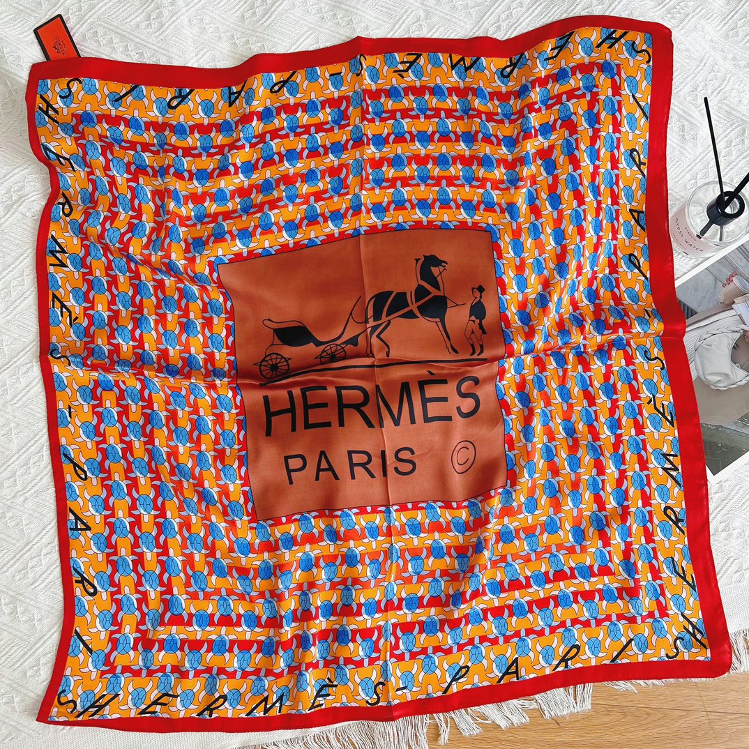 Luxury small windmill printed square towel