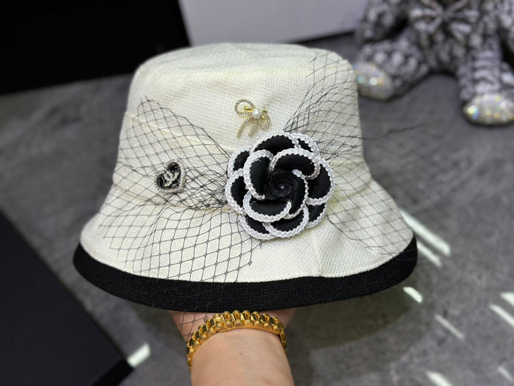 New camellia pearl fisherman hat