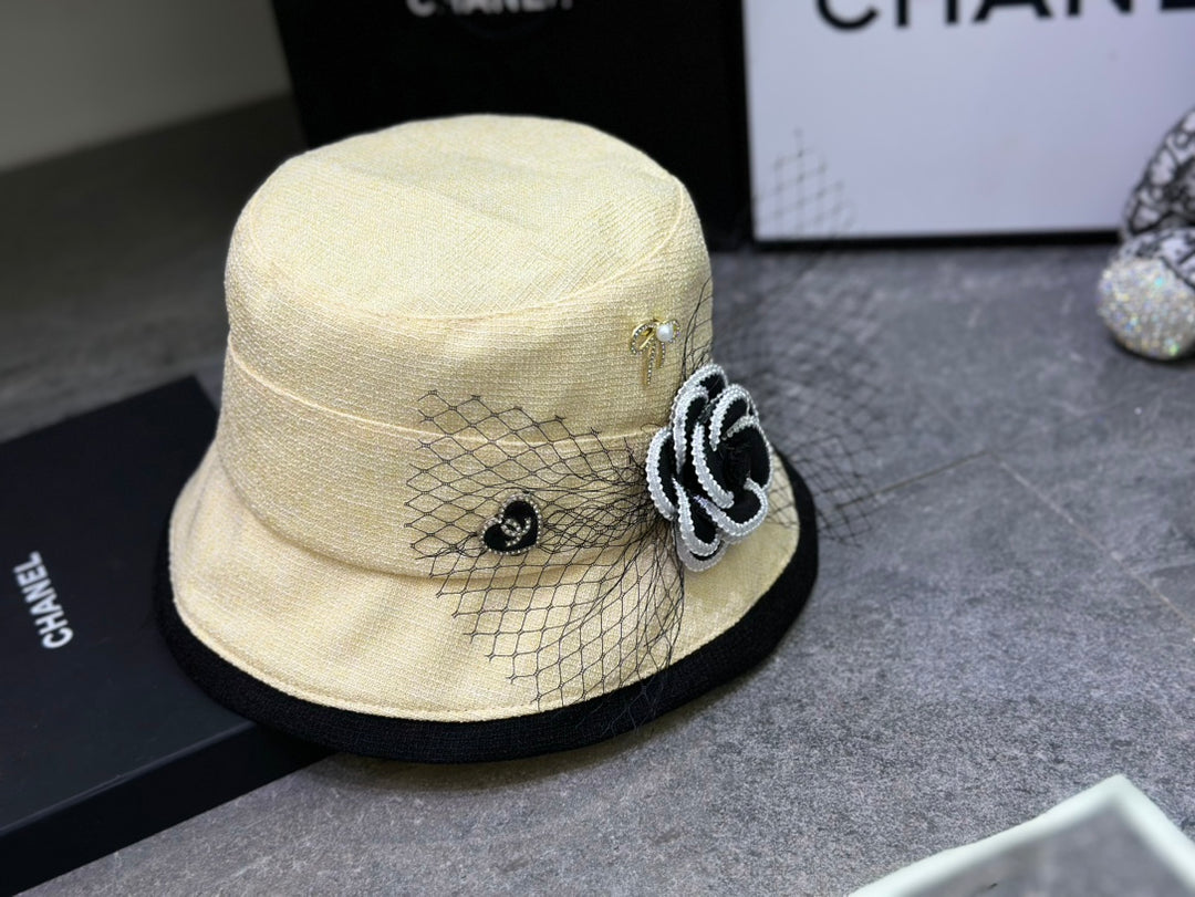New camellia pearl fisherman hat