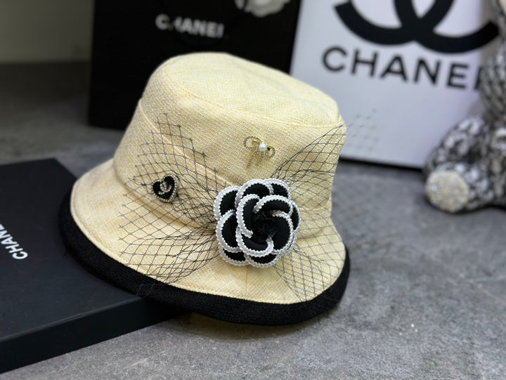 New camellia pearl fisherman hat