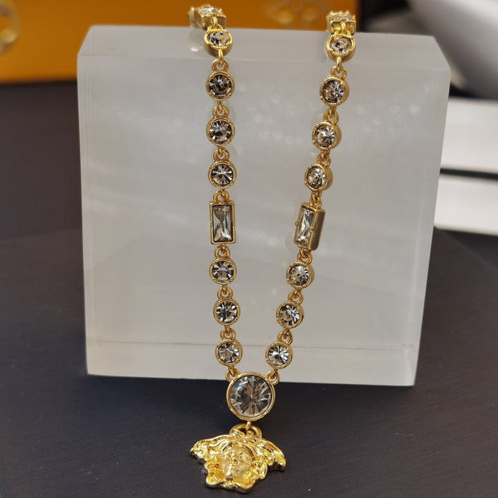 Luxury Cow Head Pendant Necklace