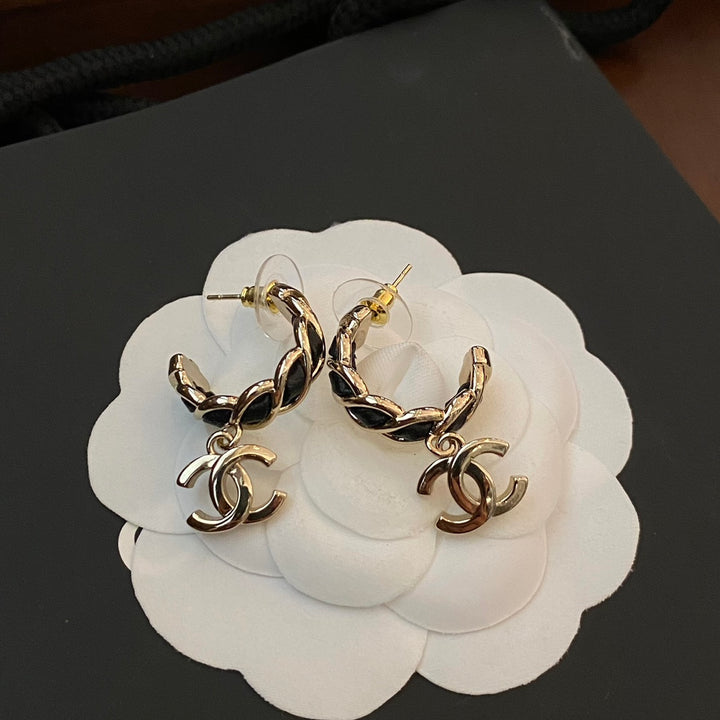 Fashion CD Pearl Earrings