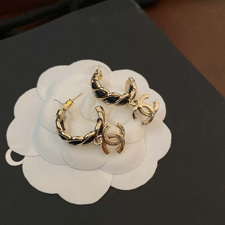 Fashion CD Pearl Earrings