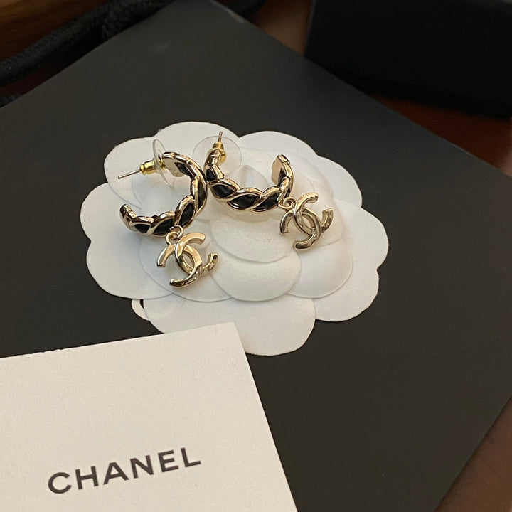 Fashion CD Pearl Earrings