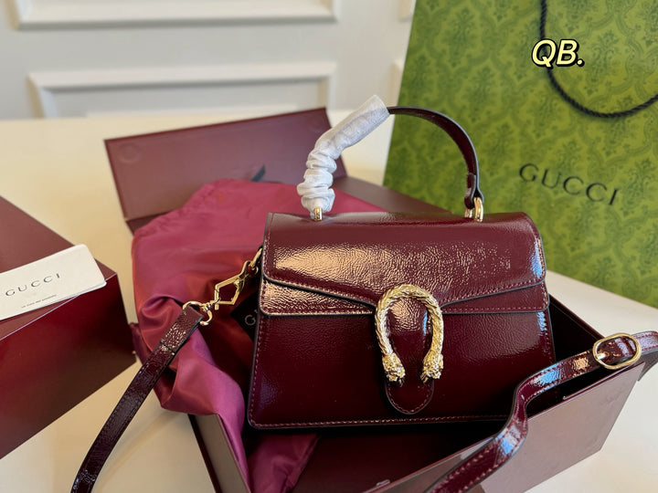 Deluxe Double Tiger Head Buckle Handbag