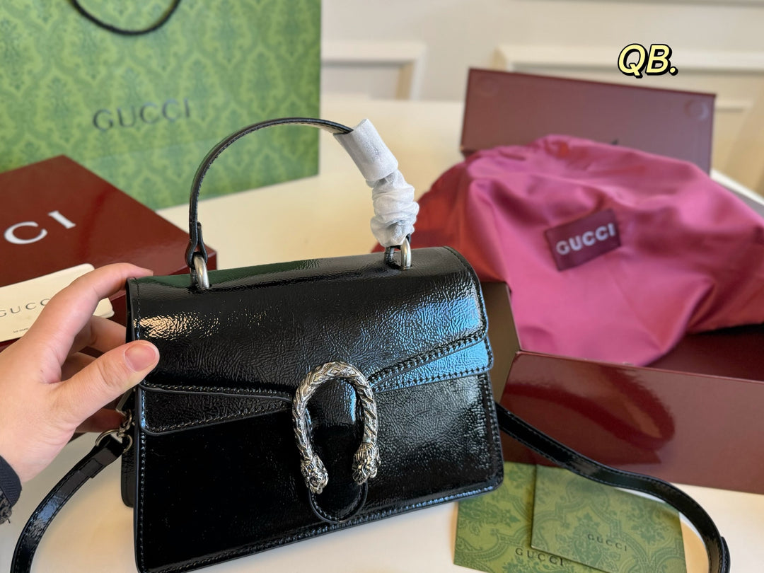 Deluxe Double Tiger Head Buckle Handbag