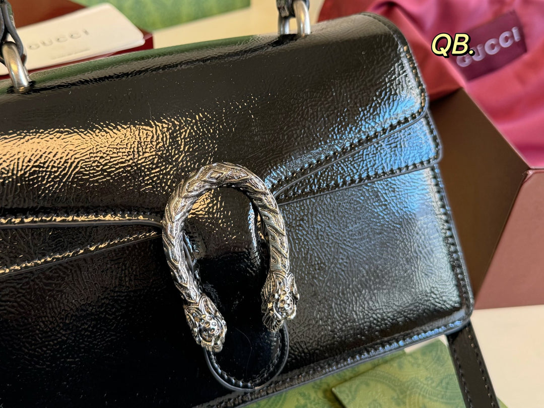 Deluxe Double Tiger Head Buckle Handbag