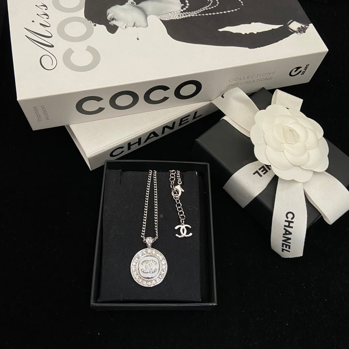 New round double C full diamond necklace