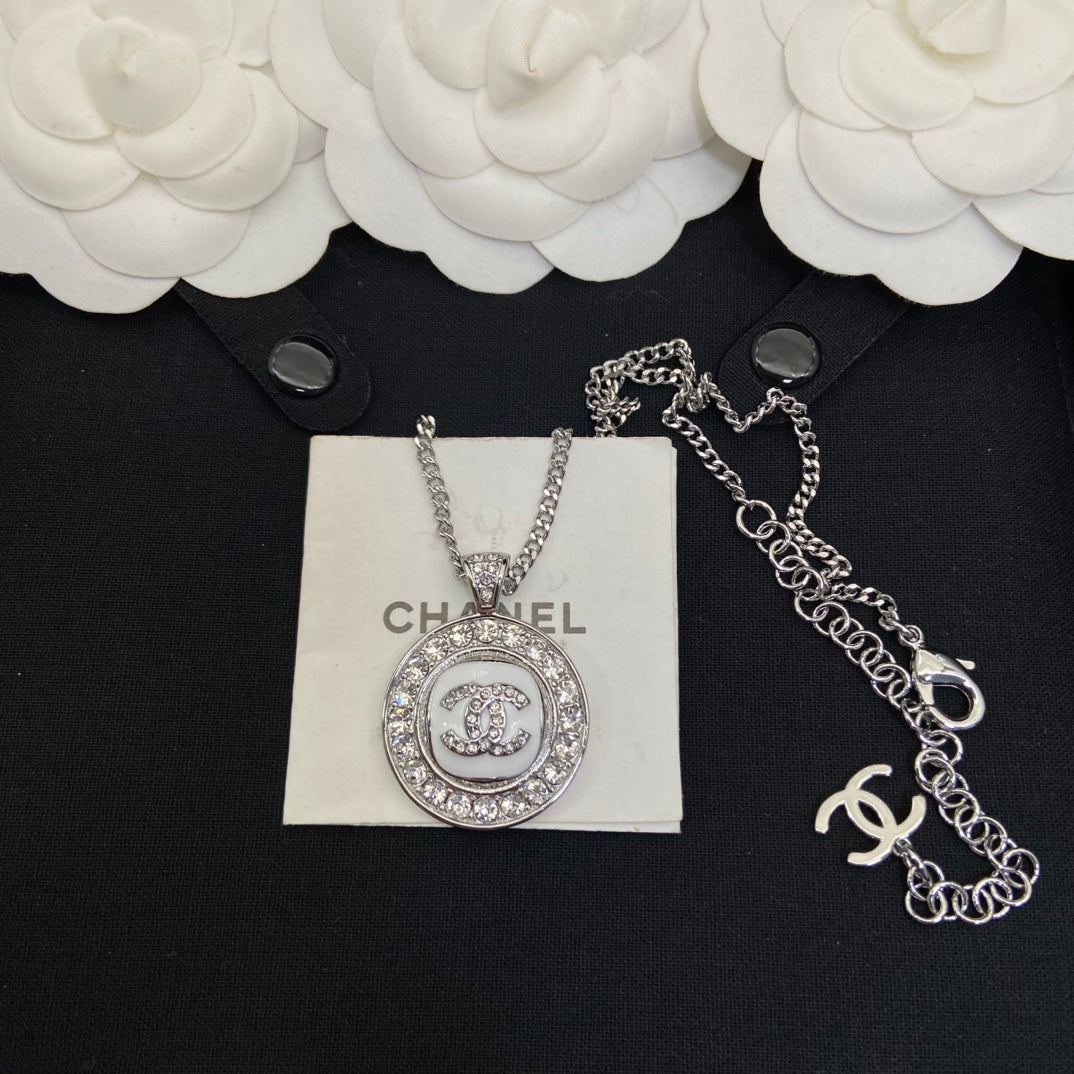 New round double C full diamond necklace