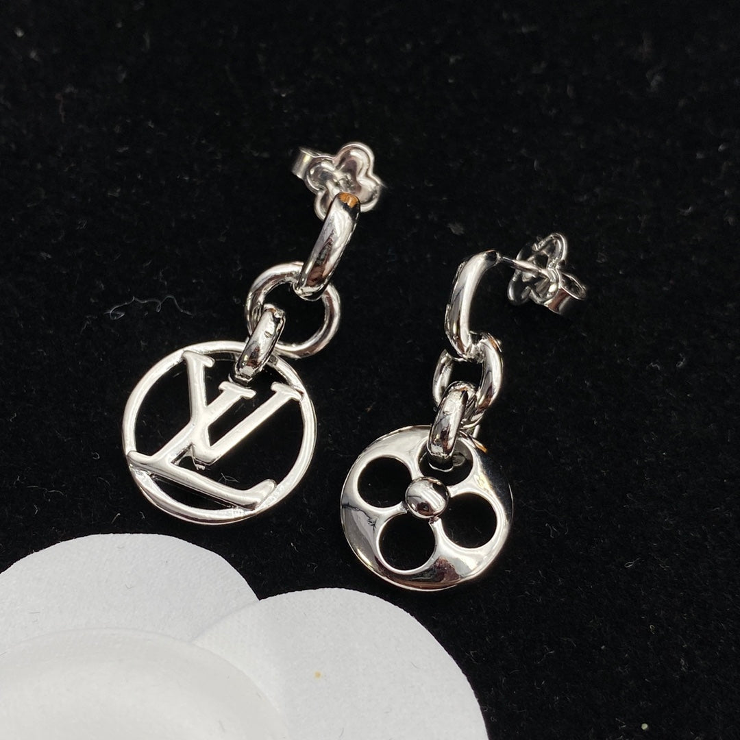 Classic fashion temperament three sets of earrings