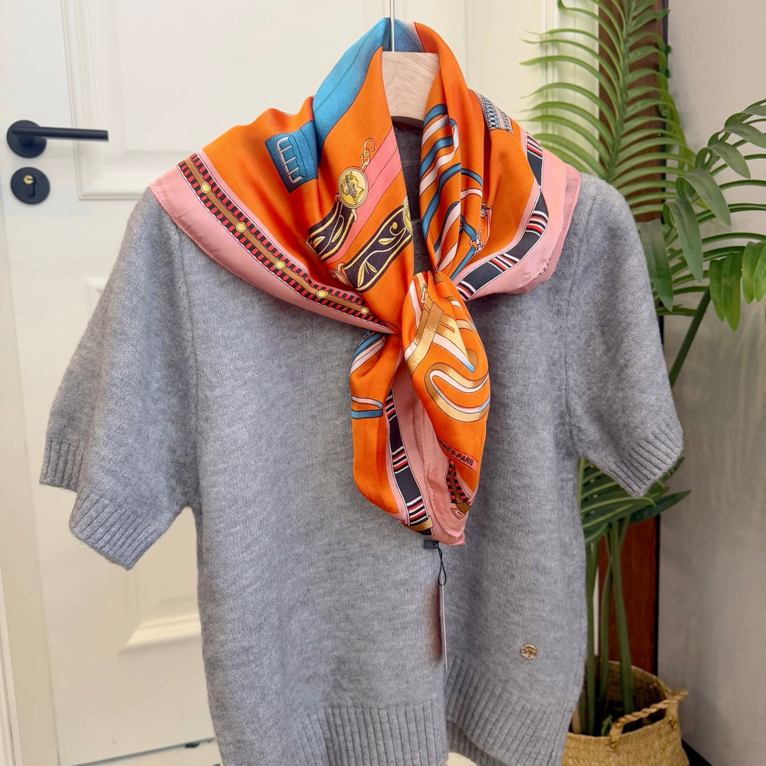3 colors silk satin peplum small square scarf