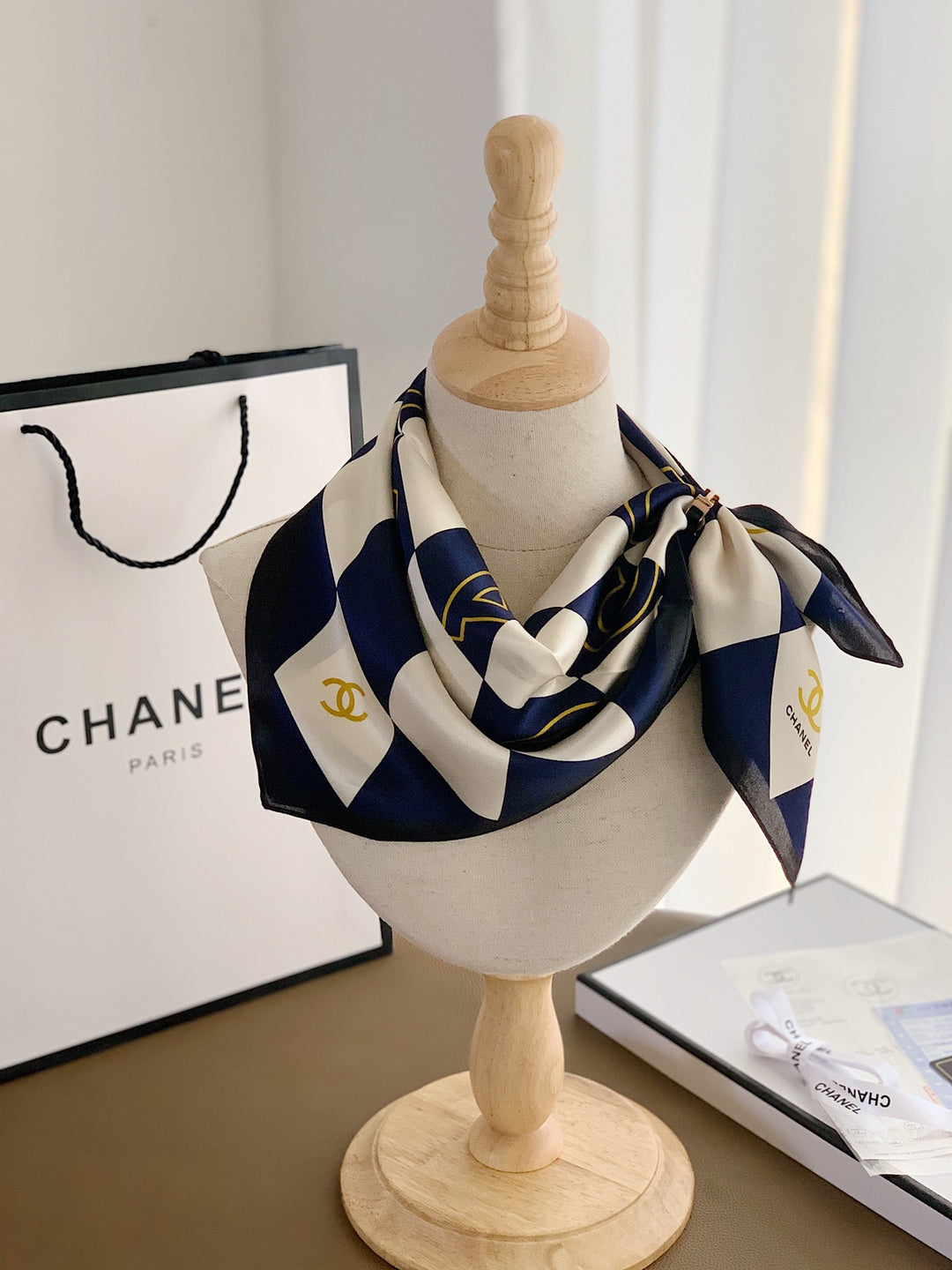 3 colors silk plaid peplum small square scarf
