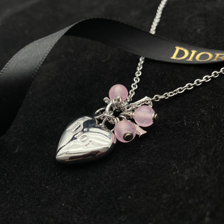 Heart Shape Flower Pendant Necklace