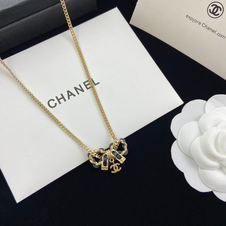 Elegant Bow-Charm Necklace