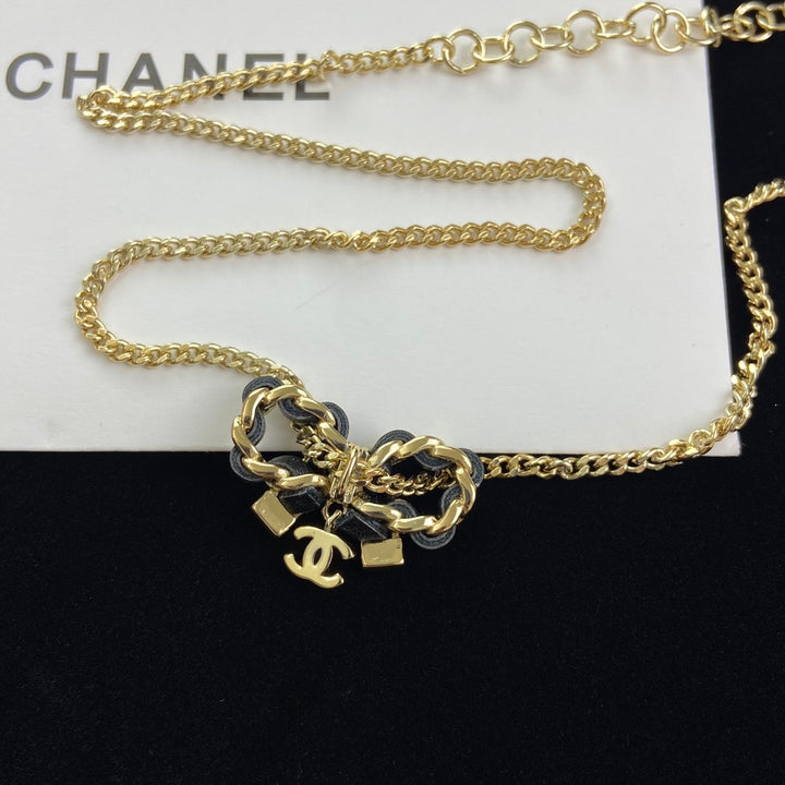 Elegant Bow-Charm Necklace