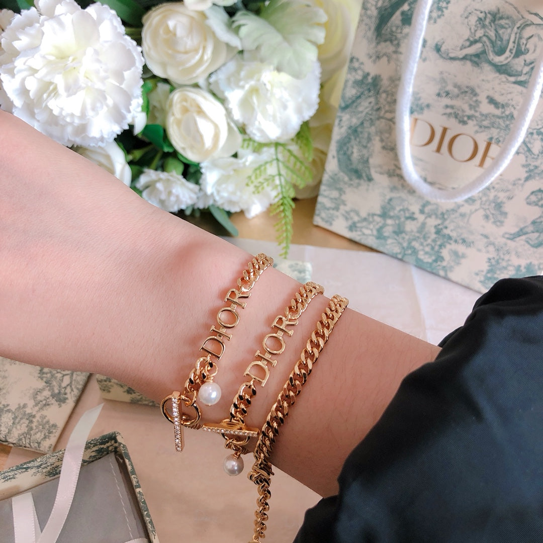 gold chain pearl jewelry necklace
