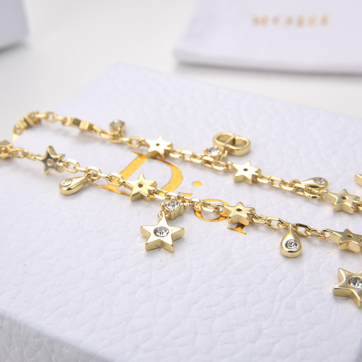 Elegant Star and Heart Jewelry Necklace