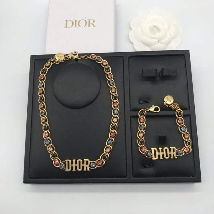 DR Magic Gemstone Chain