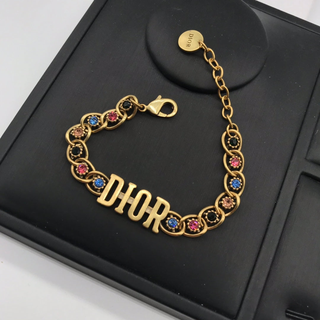 DR Magic Gemstone Chain