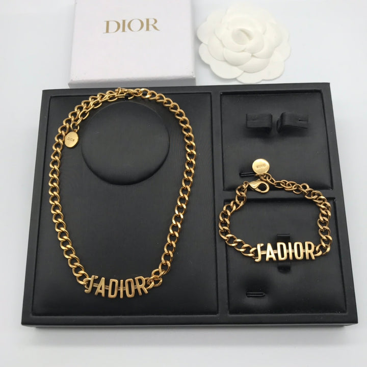 DR Vintage Brass Necklace